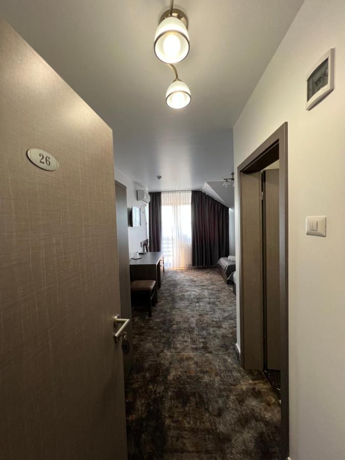 Motel Infinit Târgu Jiu Esterno foto