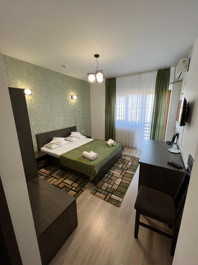 Motel Infinit Târgu Jiu Esterno foto